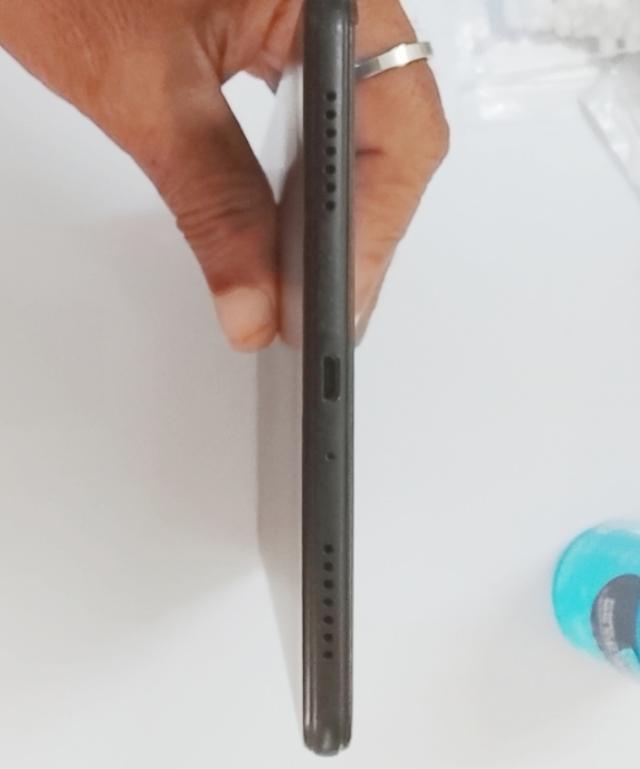 Galaxy Tab A 8.0 (2019) SM‑T295หน้าจอขนาด: 8.0 นิ้ว ระบบปฏิบัติการ Android 11 RAM: 2 GBพื้นที่เก็บข้อมูลภายใน: 32 GB lรองรับ: 4G LTE แบตเตอรี่5100 mAh รูปที่ 8