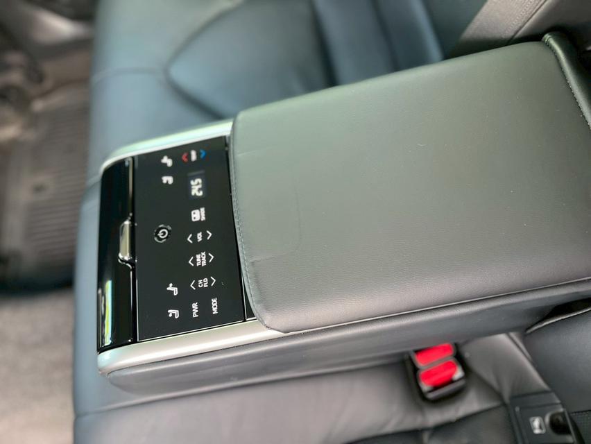 2019 Toyota camry​2.5 HV Premium รถบ้าน ไมล์น้อย 7