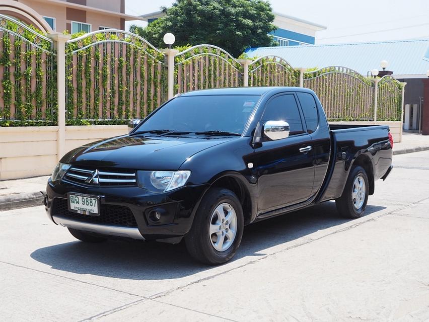 MITSUBISHI TRITON CAB 2.4 GLX (MNC)(CNG) ปี 2011 เกียร์MANUAL สภาพนางฟ้า