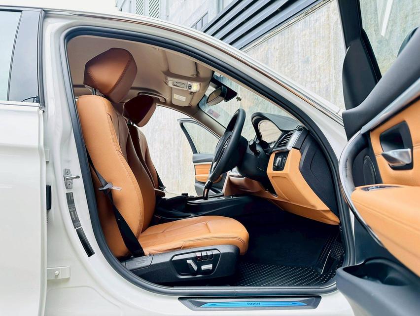 ขาย BMW 320d ปี19 10