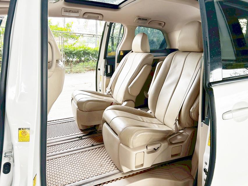 Toyota Estima 2.4 AT ปี 2013 รูปที่ 18