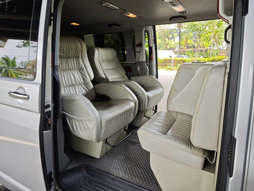 Volkswagen Caravelle 3.2 V6 T5 AT ปี 2006 รถมือสอง ขายถูก 14