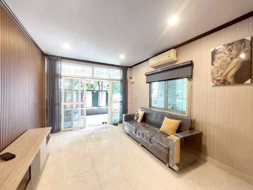ให้เช่าทาวน์โฮม 2 ชั้น หมู่บ้านไทยสมบูรณ์ 3 รังสิต-คลองสาม รีโนเวทสวยพร้อมเข้าอยู่ ทำเลดี ใกล้ฟิวเจอร์ปาร์ค รังสิต 4