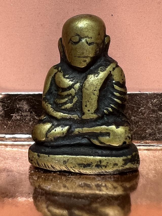 หลวงพ่อเงิน เนื้อทองดอกบวบ