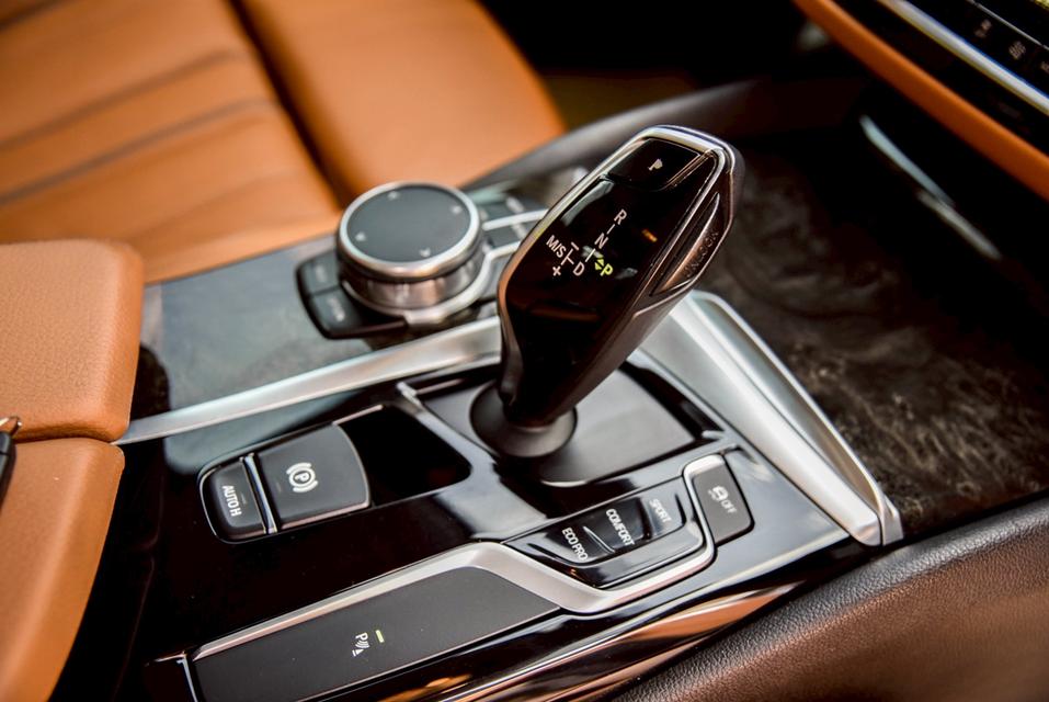 รหัสรถ CBL8870 BMW 520D 2.0 Sport [G30] AT 2018 15