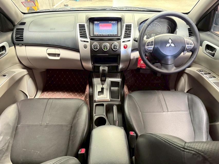 MITSUBISHI PAJERO SPORT 3.0 V6 TOP ปี 2013 สีดำ แก๊สLPG 6