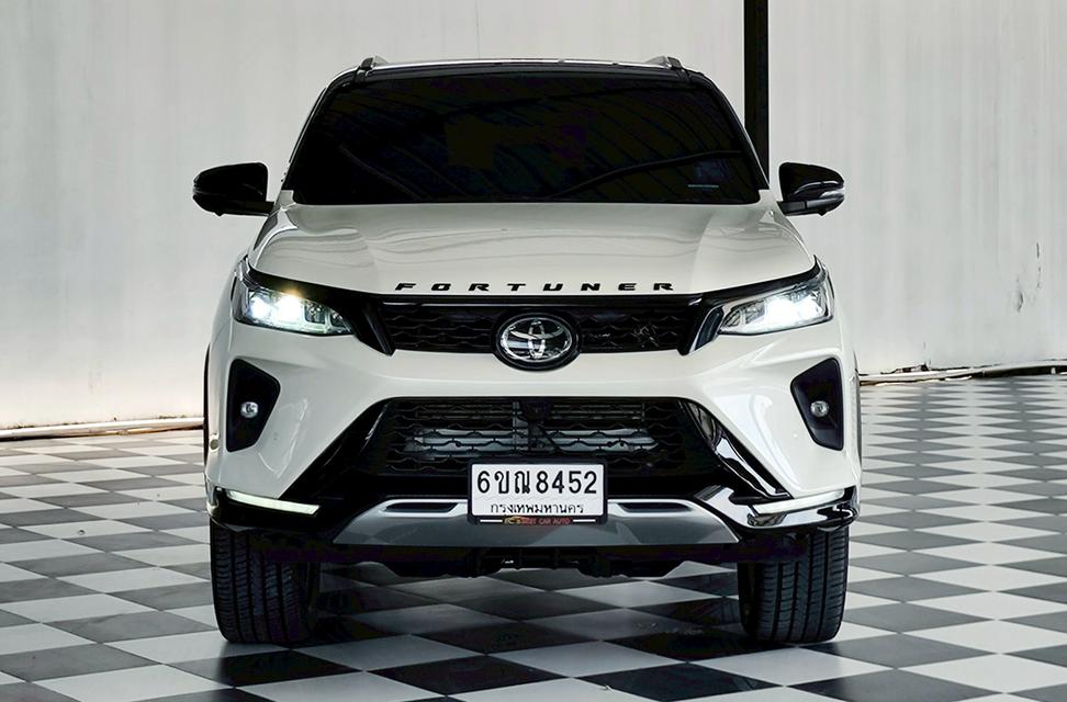 FORTUNER LEGENDER 2.8 V 4WD ปี 2021 ✅ ฟรีค่าจัด-ค่าโอน ✅ ฟรีประกันภัย ✅ ฟรี พรบ 6