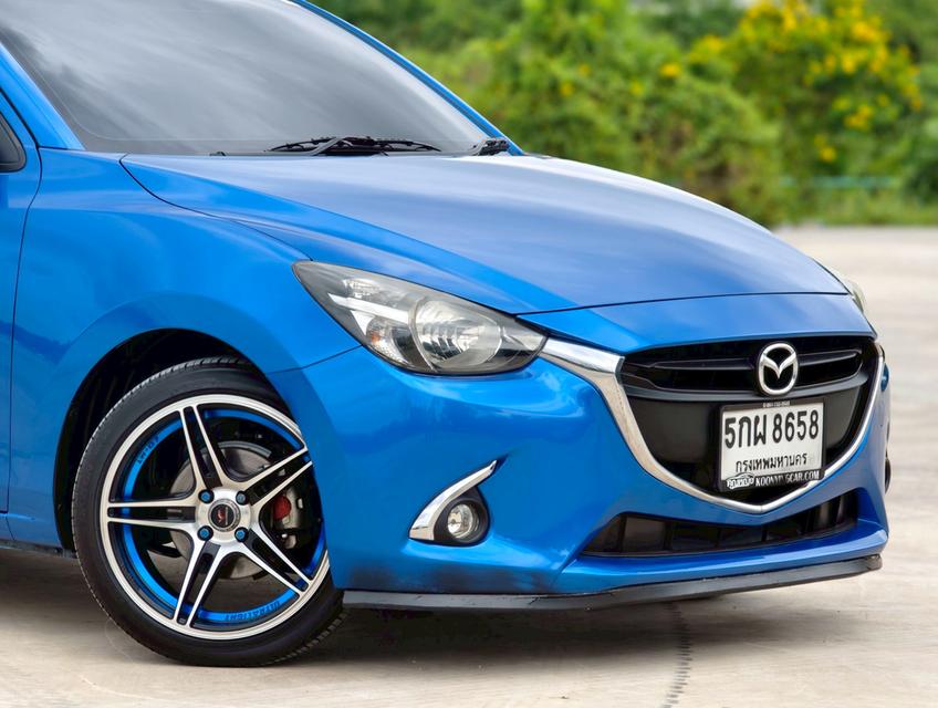 MAZDA 2 SKYACTIVE Hatch 4dr Sports Standard Auto 6sp FWD 1.3i (เบนซิน) ปี 16 สีน้ำเงิน  เกียรออโต้  10
