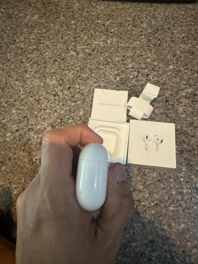 มาอีกแล้วที่ถามหากันขายAir Pod Gen4 ของแท้ ยกกล่องใช้งานดีทุกๆฟังชั่น ขายราคา 2990 บาท เบอติดต่อ 0946911772 นัดรับ: หลังราม สนามกีฬาราชมังคลา รูปที่ 5