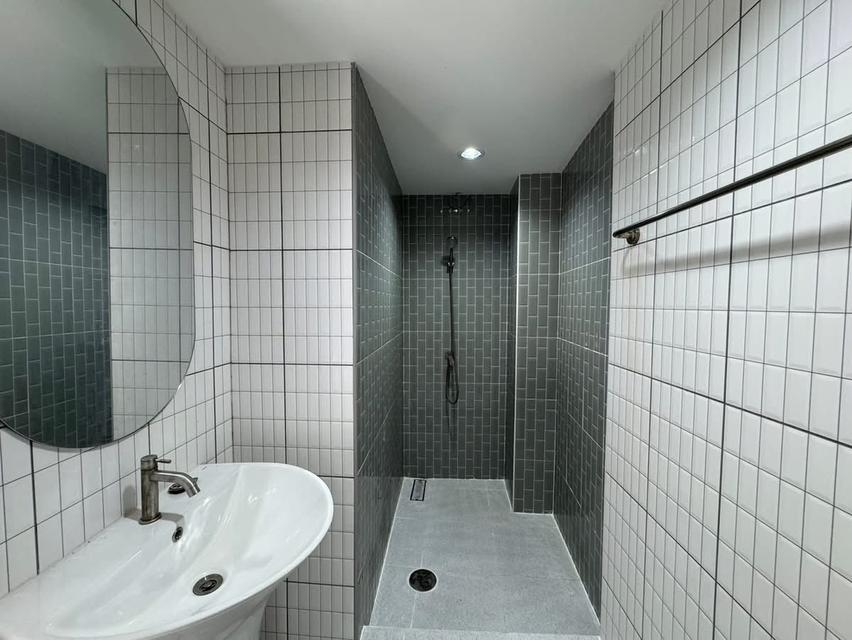 หมู่บ้านเลิศอุบล นาคนิวาส 5