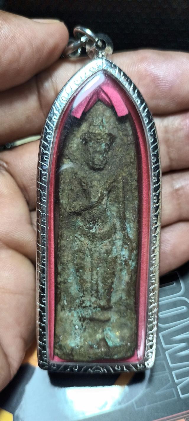 พระร่วงหลังรางปืนเนื้อสำริดวัดพระศรีรัตนมหาธาตุราชวรวิหาร ศรีสัชนาลัย สุโขทัย