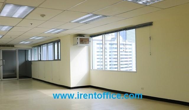 0041 ให้เช่า สำนักงาน อาคารวรสมบัติ ชั้นทั้งหมด 1 ชั้น 38500 บาทต่อเดือน ใกล้กับ - 5