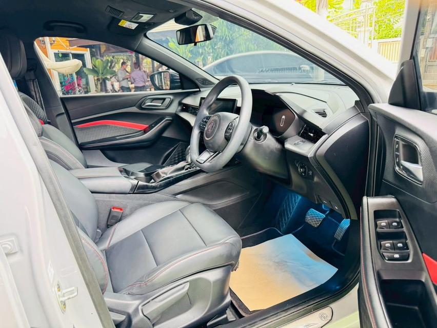  MG5 1.5 10th Anniversary Special Edition  11