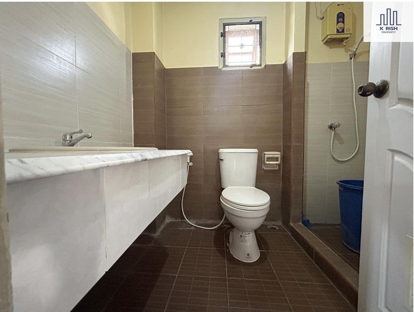 🚨 ขายด่วน! บ้านเดี่ยวแปลงมุม ติดสวน ราคาถูกมาก 57 ตร.ว หมู่บ้าน ธารารมณ์พาร์คเวย์โฮม รามคำแหง 150 ใกล้รถไฟฟ้าสายสีส้ม สถานีน้อมเกล้า 9