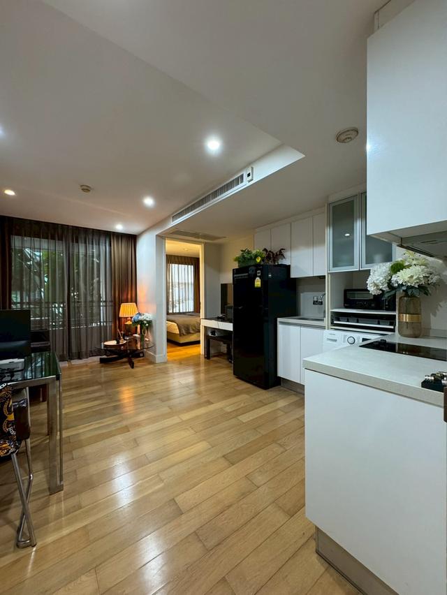 ขาย ถูกมาก คอนโดพร้อมผู้เช่า โคเรสซิโอ สาทร-พิพัฒน์ ซอย พิพัฒน์ สีลม บางรัก 1 ห้องนอน พร้อมอยู่ ราคาถูก 1