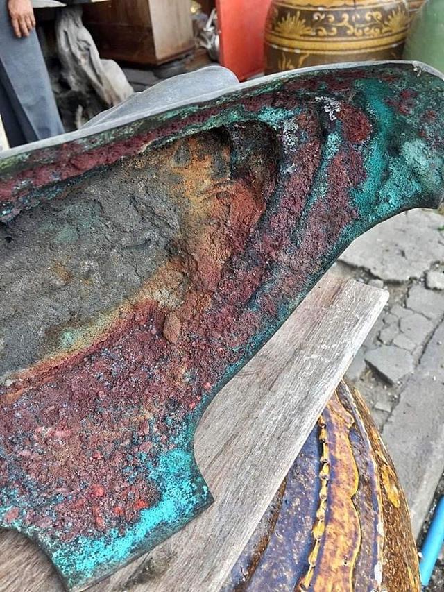 พระพุทธรูปโบราณ พระบูชาอยุธยาทรงเครื่อง หน้าตัก12นิ้ว ปางสมาธิ ฐานสามขา 9