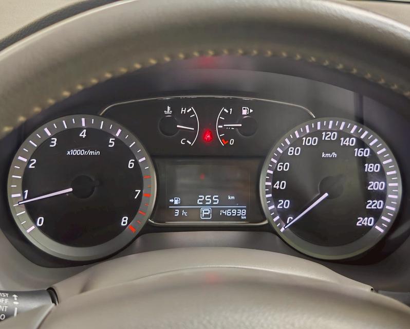 ขาย NISSAN SYLPHY 1.6V ปี 2015 13