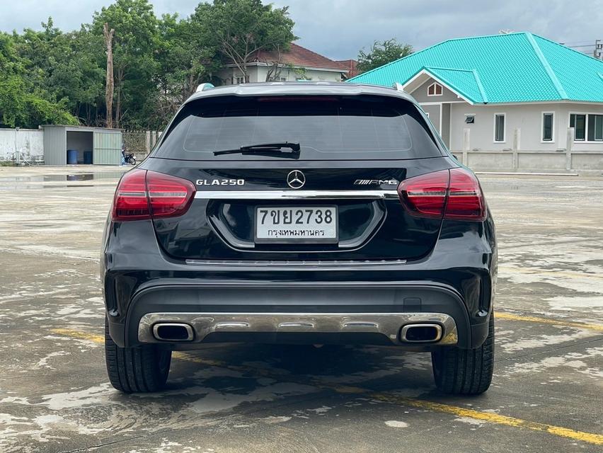 Mercedes-Benz GLA250 AMG ปี 2018 สีดำ ออโต้ รูปที่ 7