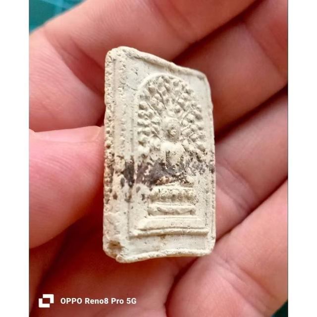 พระปรกโพธิ์หลวงพ่อเงินดอนยายหอม 4