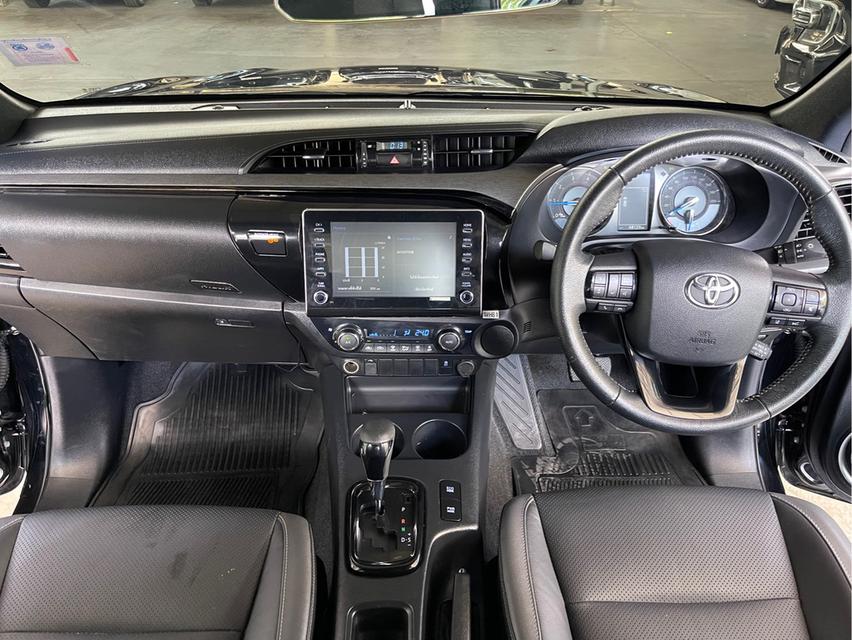 Toyota Revo 2.4Prerunner Rocco 2wd 2020  10