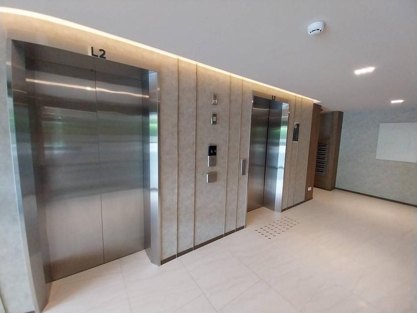 🔥 ให้เช่าคอนโดหรู ใกล้ศิริราช 2 นาที | ห้องมุม 2 นอน 60 ตร.ม. วิวสวน ร่มรื่น 🌿 คอนโดสไตล์ Boutique Hotel ส่วนตัว เงียบสงบ เหมาะพักผ่อน ห้องมุม ชั้น 6