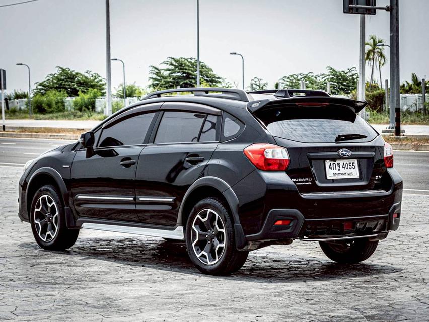 Subaru Xv 2.0i AWD สีดำ ปี 2015 มือเดียวป้ายแดง 6