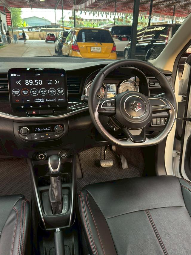 SUZUKI XL7 1.5 GLX ปี 2022 9