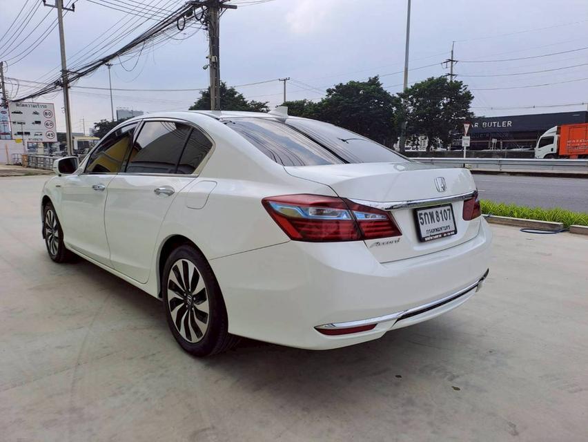 HONDA ACCORD 2.0 HYBRID ปี2016 3