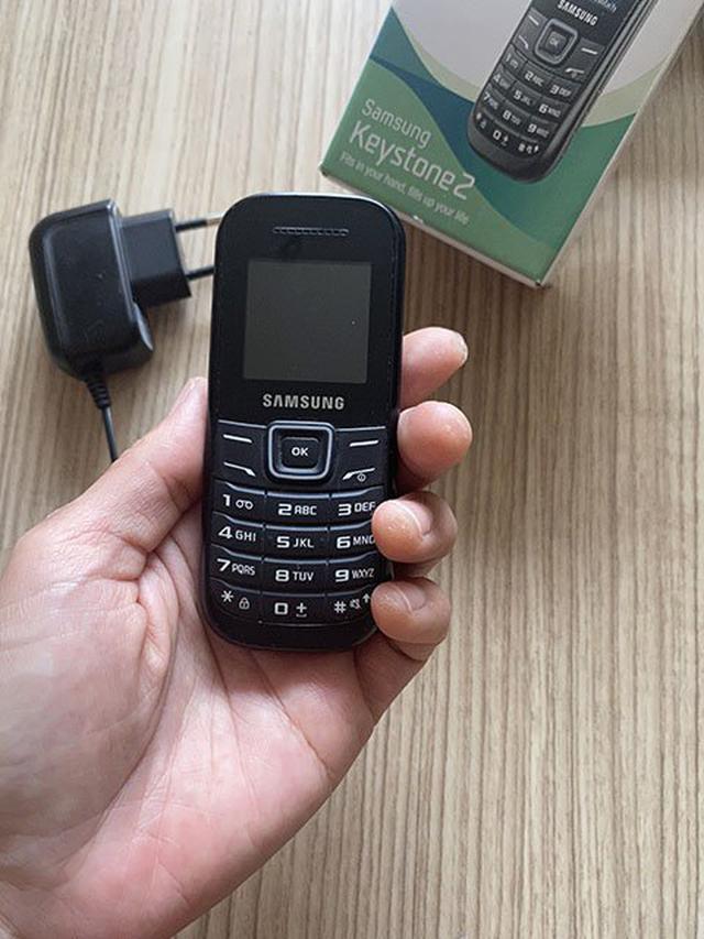 โทรศัพท์มือถือ Samsung keystone2 ซัมซุงฮีโร่เเบตอึดอยู่ได้5วัน มือสองสภาพดี ทนทาน เสียงชัด สัญญาณดี 2