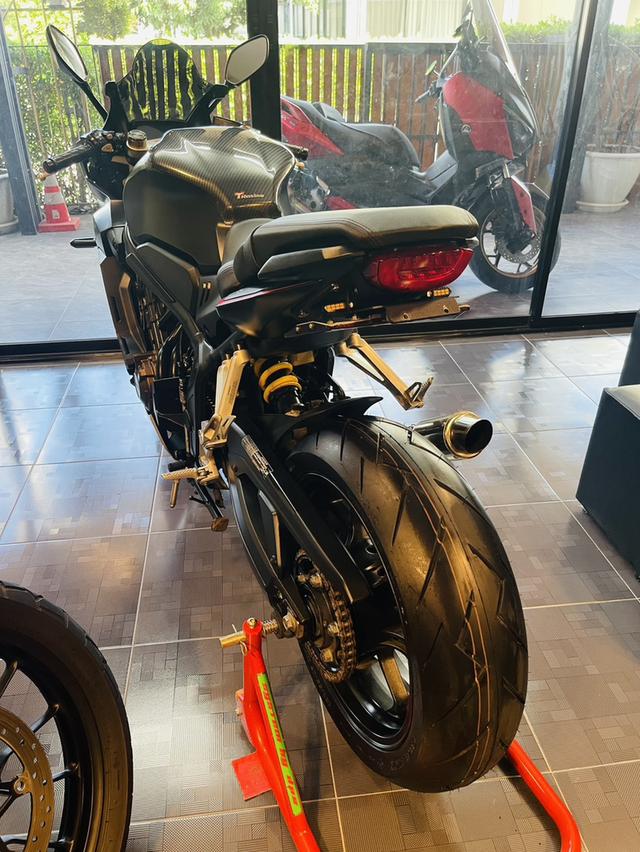 ขายด่วนCbr650r ปี2019 รูปที่ 7