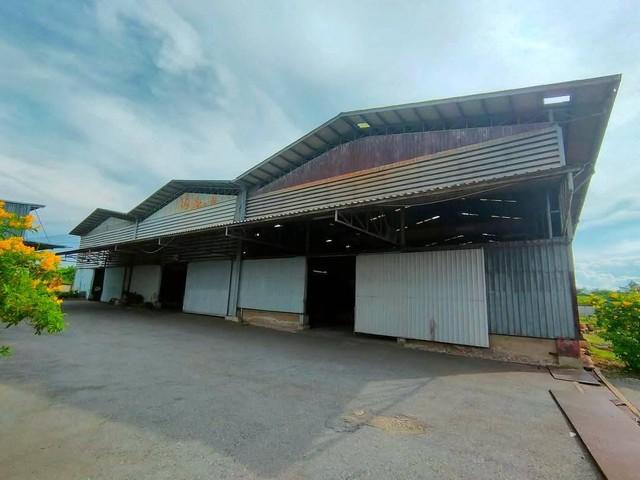 ขายโกดังสำนักงานสามพรานนครปฐม 5 ไร่ 3 งาน 36 ตร.วา พื้นที่สีเหลือง มีใบรง. 4 2