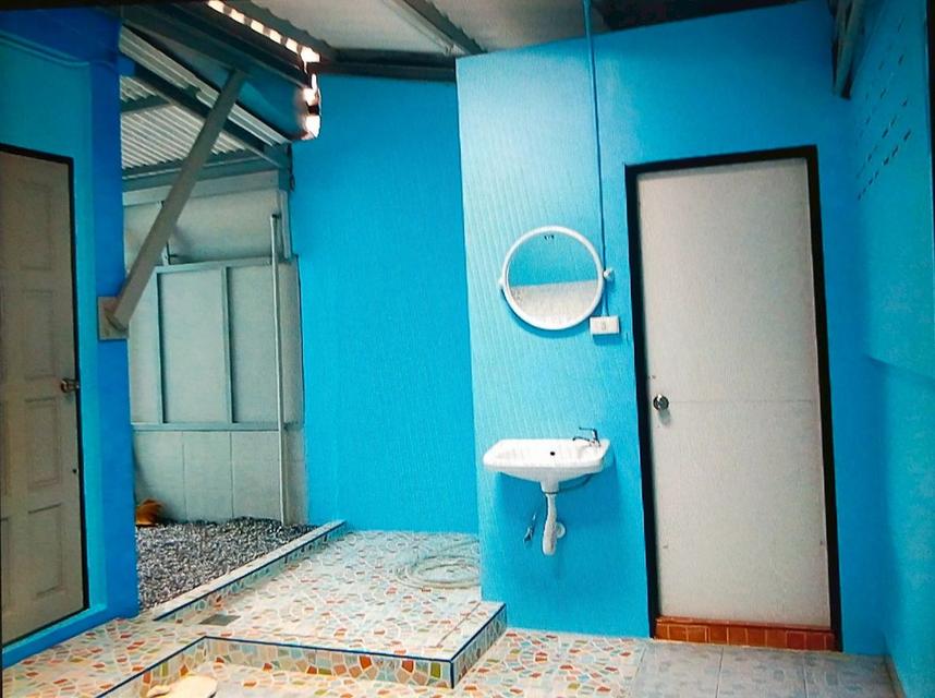 ขายบ้านเเฝด 2 ชั้น พระปิ่น5 เอกชัย109 บ้านแฝด สภาพดี ใกล้ร้าน7-11 โลตัส มินิบิ๊กซี 8