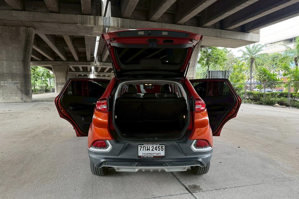 MG GS 2.0 X Sunroof AT ปี 2018 9