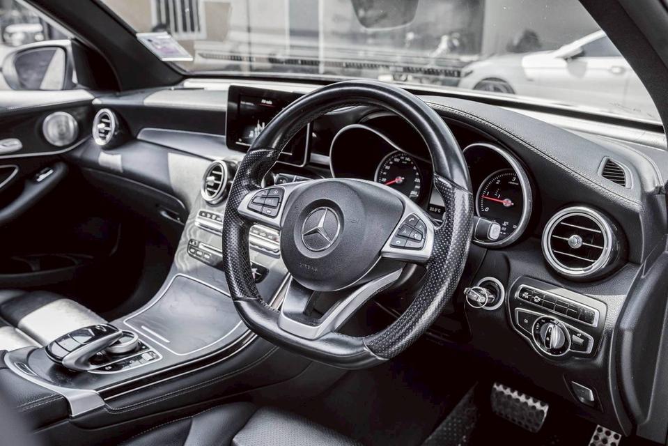 รหัสรถ 67GG9571 Mercedes Benz GLC250d AMG 4MATIC ปี 2016  17