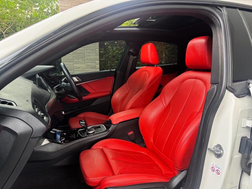 รหัสรถ AVA665 🆕 BMW 220i Gran Coupe Msport (F44) รุ่น TOP ปี 2021  10