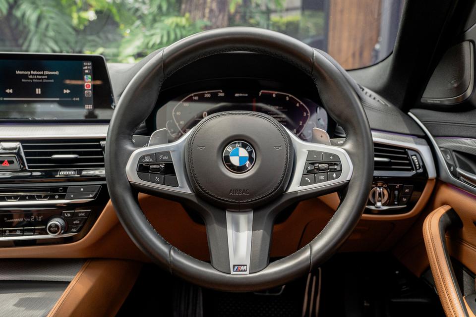 BMW 530e M Sport Plugin Hybrid ปี2019 📌𝐁𝐌𝐖 𝟓𝟑𝟎𝐞 เข้าใหม่! พร้อม BSI
