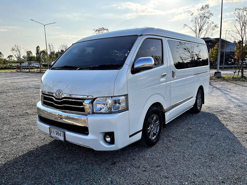 Toyota Ventury 3.0 G ดีเซล ไมล์แท้ รถสวยจริง รูปที่ 2