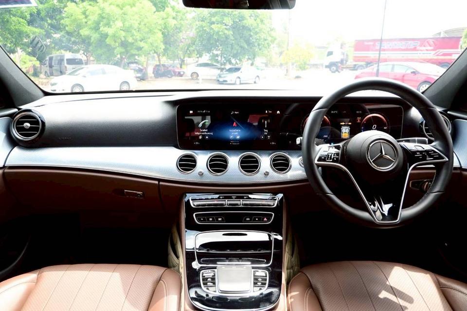 Mecedez Benz E300e PluginHybrid รูปที่ 7