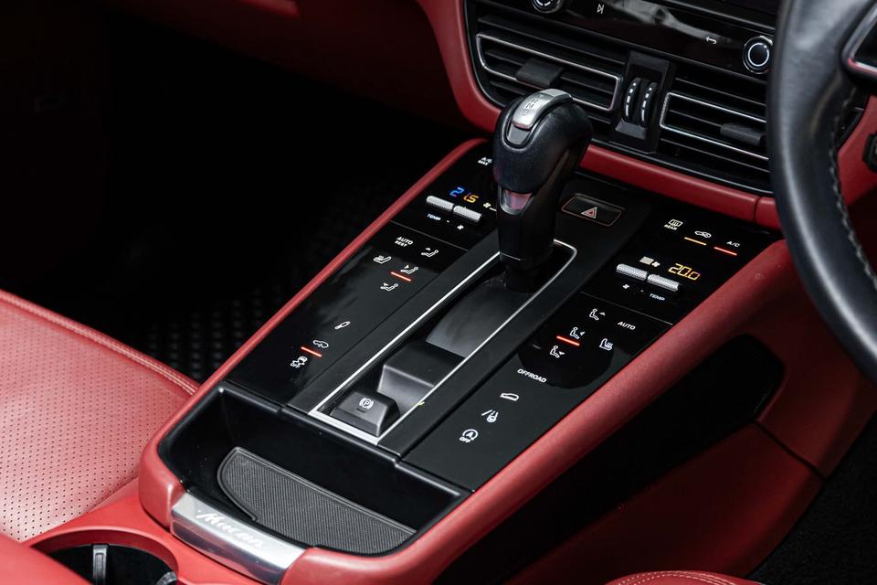Macan 2.0 turbo