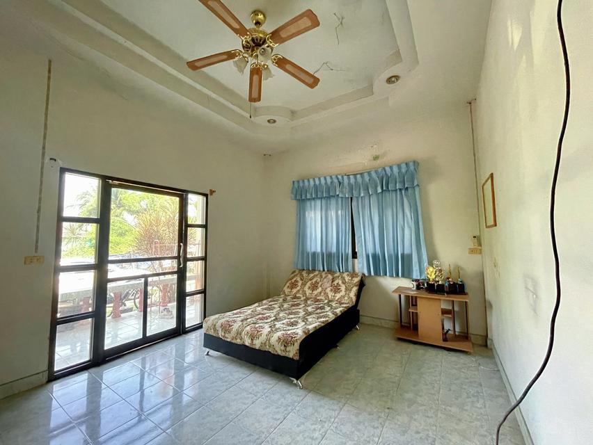 บ้านเดี่ยวอุดร พื้นที่กว้าง บ้านเลื่อม มี 2 หลังติดกัน 6 นอน 3 ห้องน้ำ 11