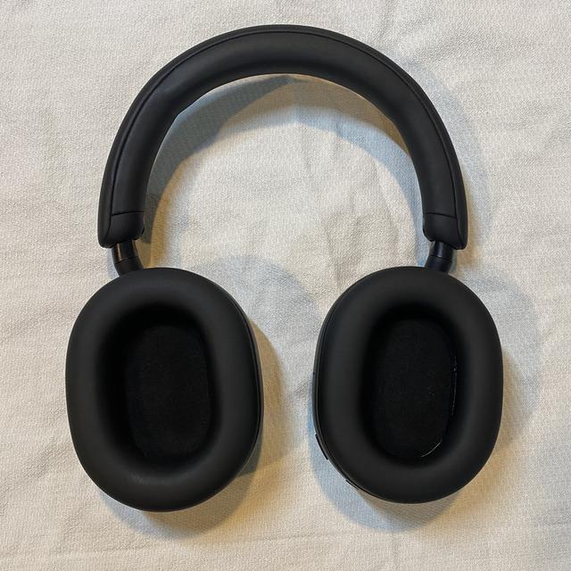 หูฟัง Sony WH-1000XM5 มือสอง 3