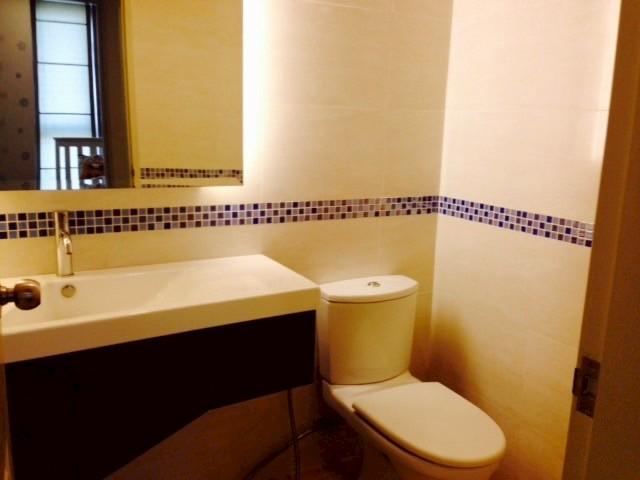 sell/rent Life@Sathorn soi10 6