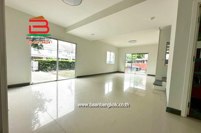 ทาวน์โฮม หมู่บ้าน พฤกษาวิลล์ 31 พหลโยธิน-สายไหม เนื้อที่ 39.2 ตรว. ถนนพหลโยธิน เขตสายไหม กรุงเทพมหานคร 3