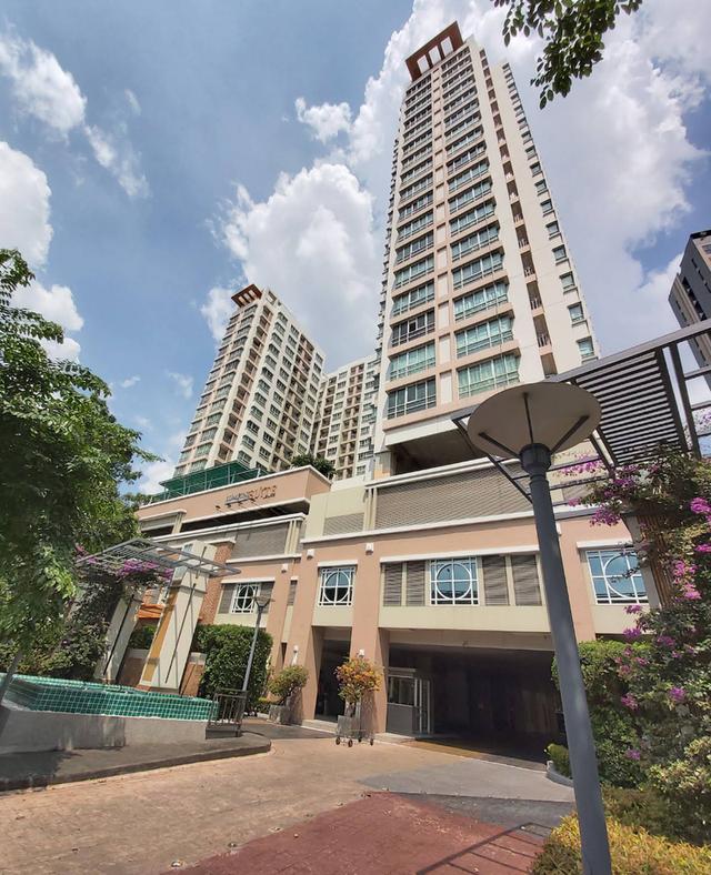 ขาย/เช่า คอนโด ลุมพินี สวีท ปิ่นเกล้า (Lumpini Suite Pinklao) 1