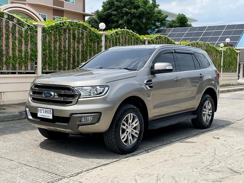 ขาย Ford Everest 2.2Titanium ปี16