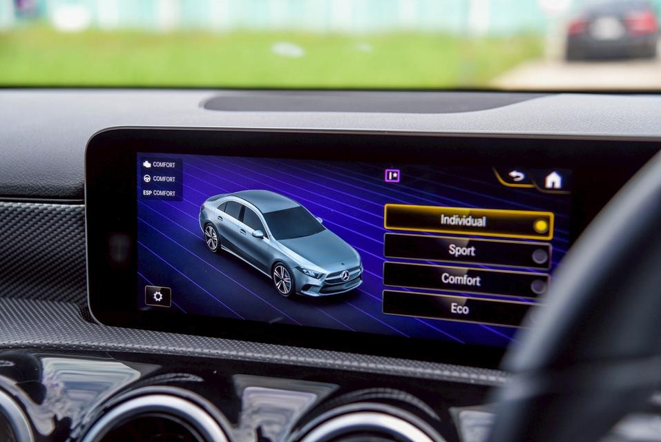 รหัสรถ CBL9242 Mercedes-Benz A200 1.3 Progressive W177 AT 2021 16