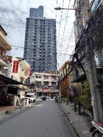 ขายที่ดินแปลงเล็ก 27 ตรว  ห้วยขวางOld house for sale need to rebuild for residence business zone near MRT HUAIKHWANG 11