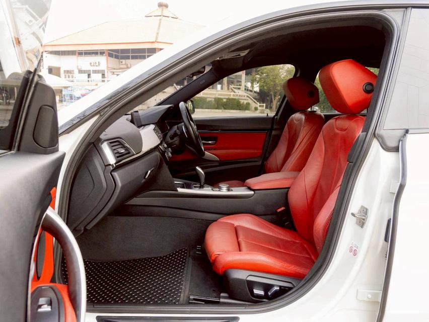 BMW 320D GT Msport ปี20 16