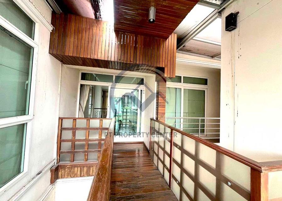 โครงการศิรดา ถนนกาญจนาภิเษก บ้านเดี่ยว 2 ชั้น หลังมุม ภายในมี 2 หลัง มีส่วนต่อเติม เฟอร์นิเจอร์บิวท์อิน ขายราคาพิเศษสุดๆ ต่อรองได้ 17