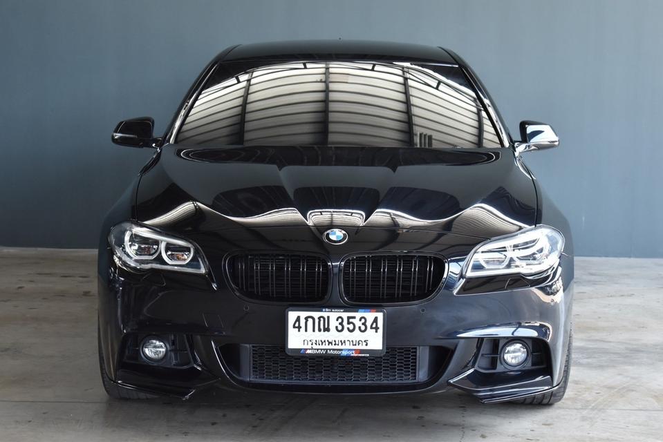 รหัสรถ BM3534 BMW 528i M-Sport Lci ปี 2015
